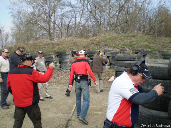 1. kolo ipsc  ligy