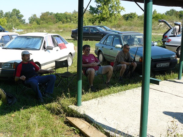 VII. kolo kom�r�anskej ligy v siluetovej stre�be